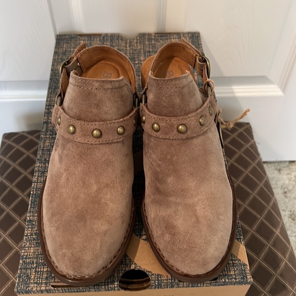 BORN MULES - Picture 3 of 7